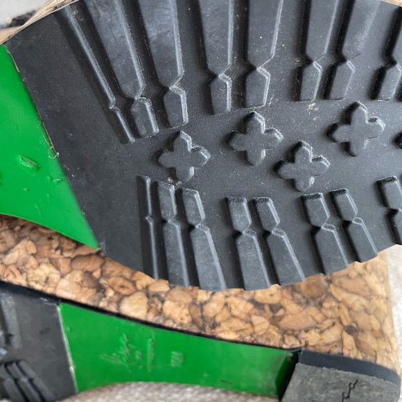 Donald J Pliner.  Like new.  Excellent condition.  Only worn once. - Picture 5 of 5